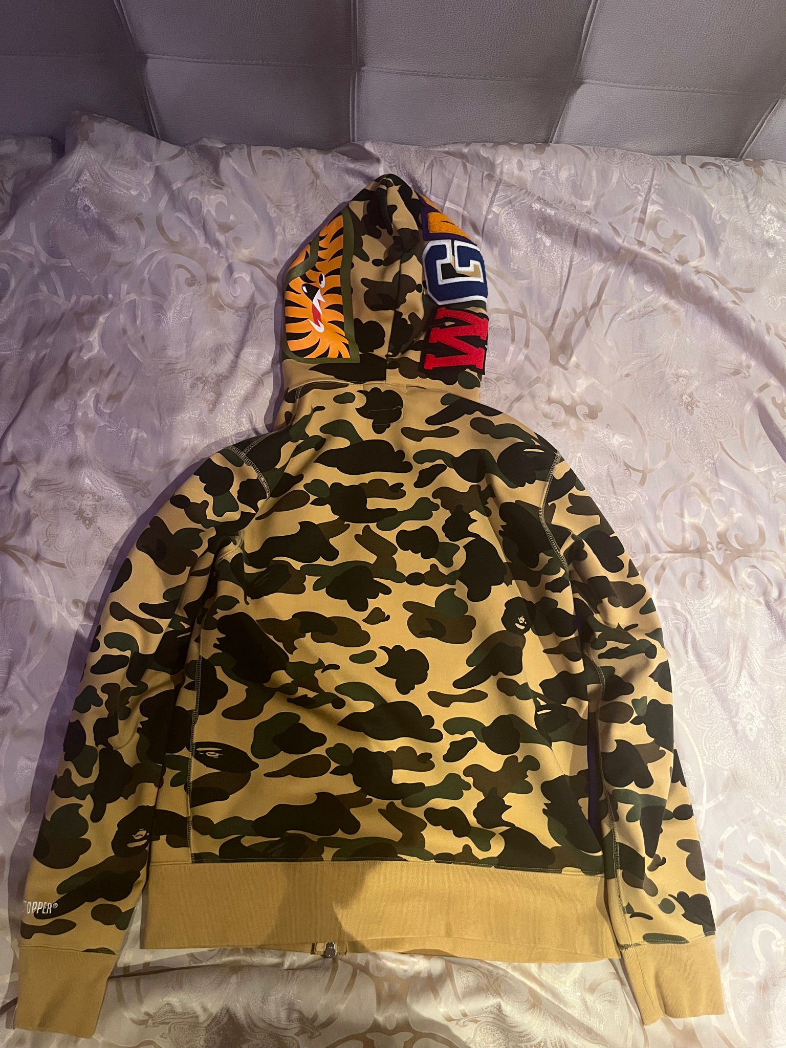 BAPE 1st Camo Windstopper Shark Full Zip Hoodie Yellow Bape, L / 52-54 EU, миниатюра 2