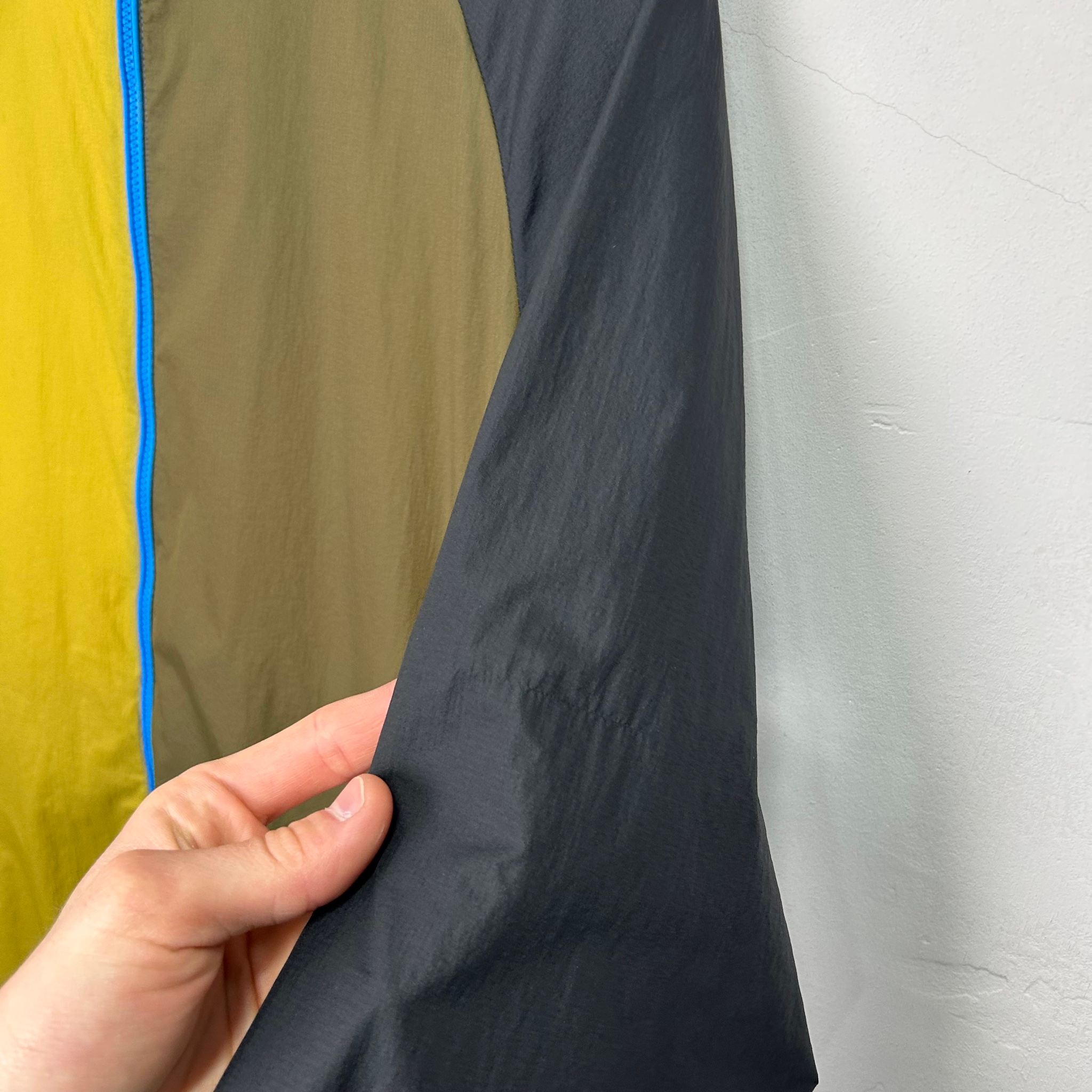 Marni x Uniqlo Color Block Packable Windbreaker Jacket, миниатюра 9
