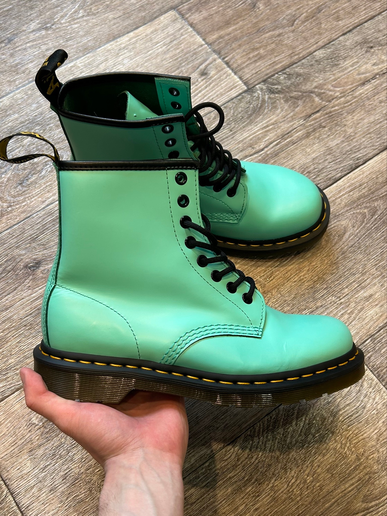 Dr. Martens 1460 Smooth Leather Peppermint Green, миниатюра 1