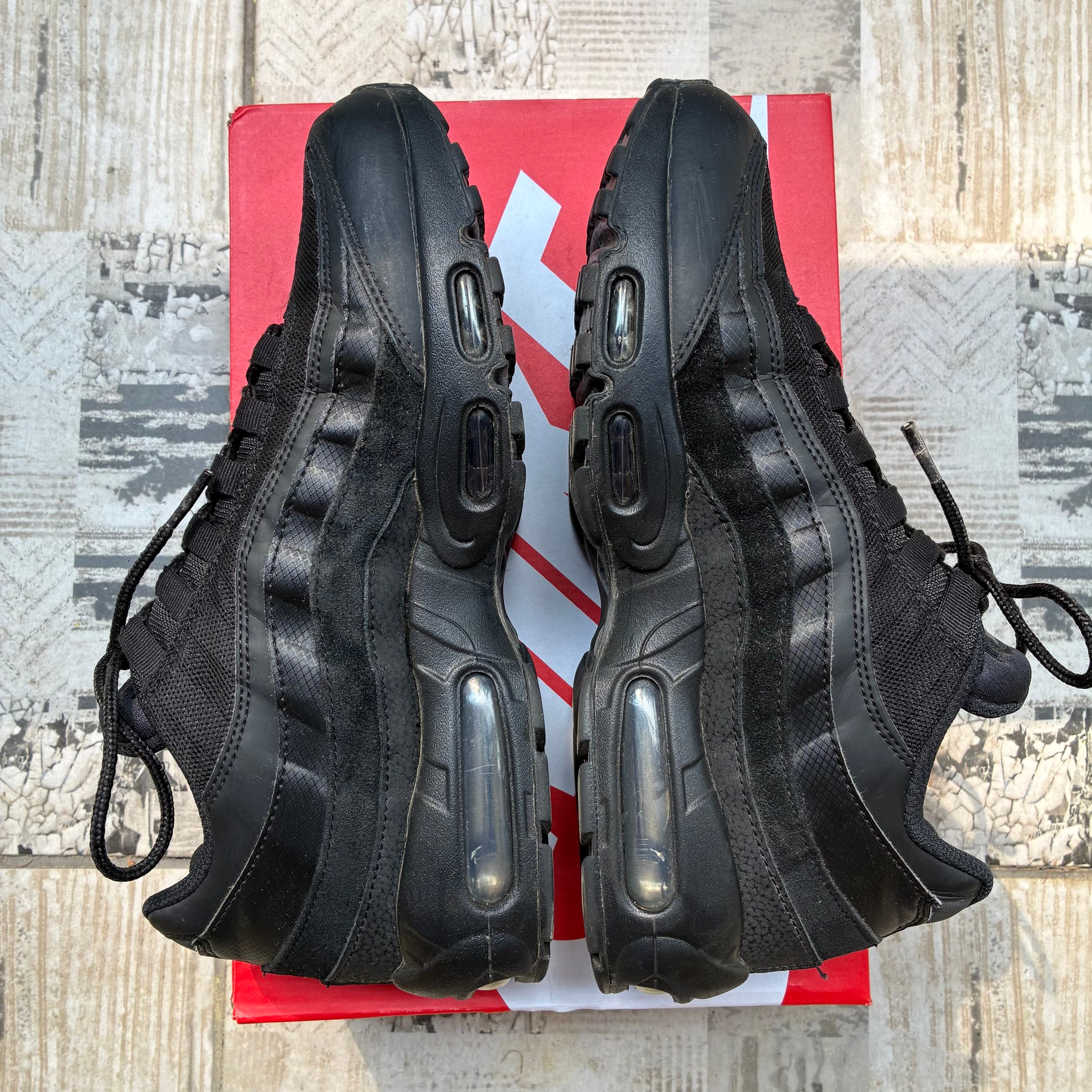 Nike Air Max 95 Essential OG Triple Black, миниатюра 10