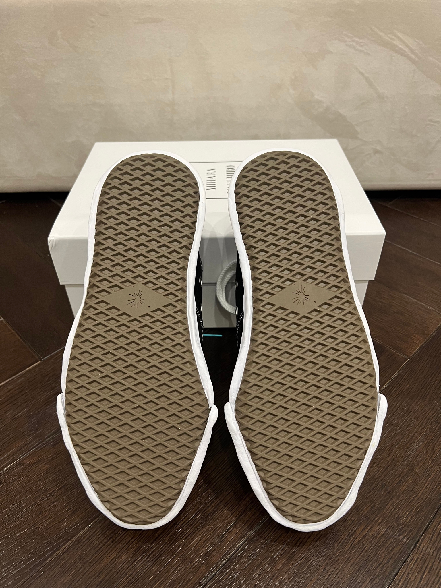 Maison Mihara Yasuhiro Hank, миниатюра 5
