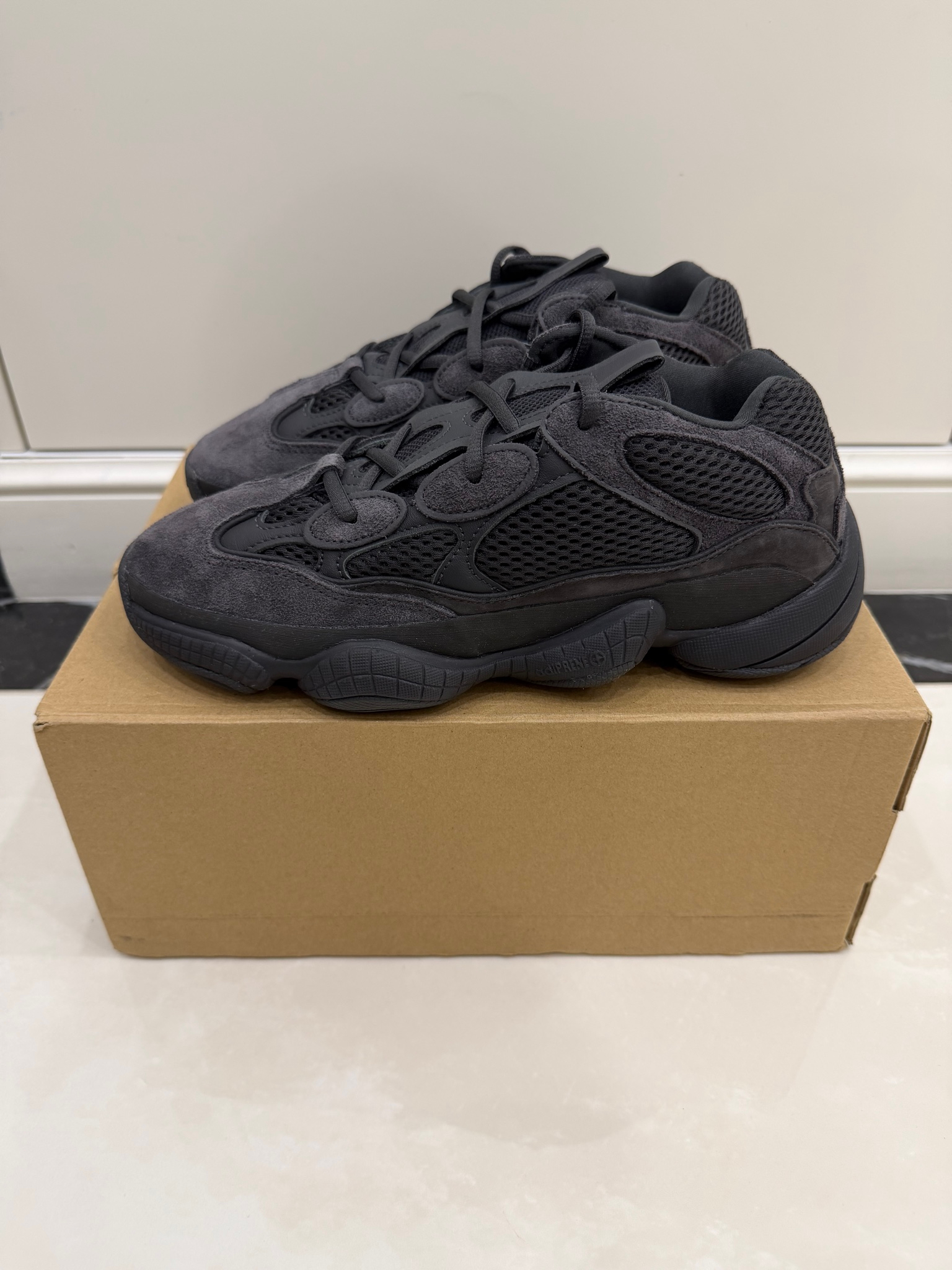 Adidas x Yeezy 500 Utility Black, миниатюра 1
