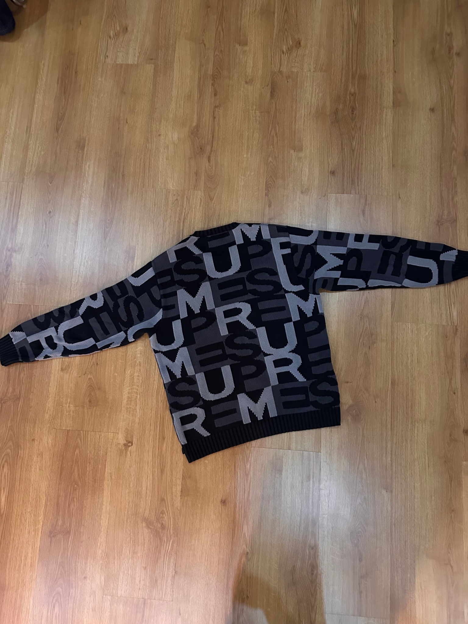 Supreme Свитер, миниатюра 2